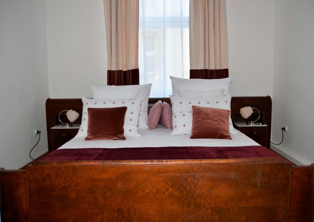 Castle View Boutique Apartment Krasków Eksteriør bilde